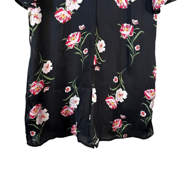 Chelsea28 Women's Floral Print V Neck Short Sleeve Romper Black Red Size Small - Picture 6 of 16
